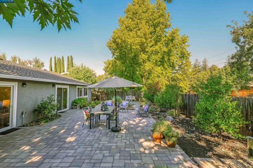 1041 Lehigh Valley Cir, Danville CA  94526-4925 exterior
