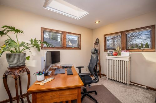 4779 Larkin St, Milwaukee WI 53211-1151 exterior