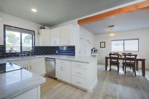 3426 14 Pl, Phoenix AZ  85014-4013 exterior
