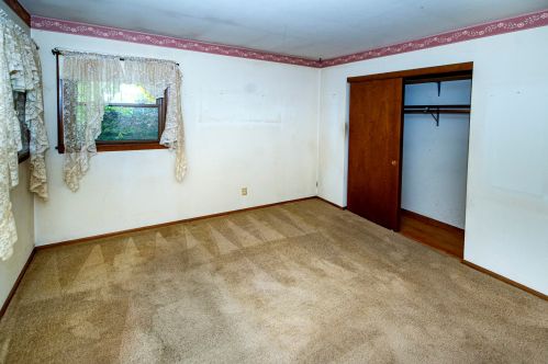 1810 Abbott Ave, Milwaukee WI 53221-3426 exterior