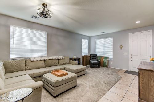 10090 86th Ln, Peoria, AZ 85345-3144