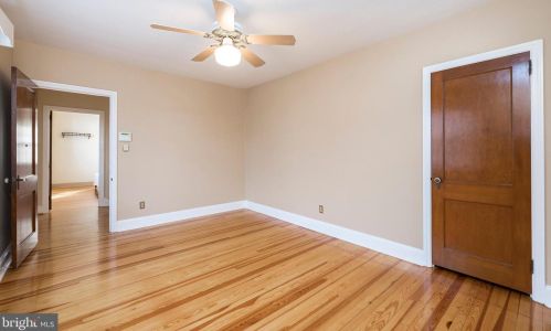 711 Marshall St, Norristown PA 19401-4113 exterior