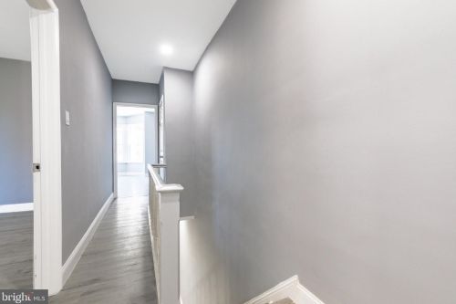 6526 Chew Ave, Philadelphia PA 19120-2332 exterior