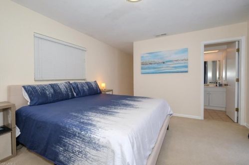 1125 47 Ter, Cape Coral FL  33904-9165 exterior