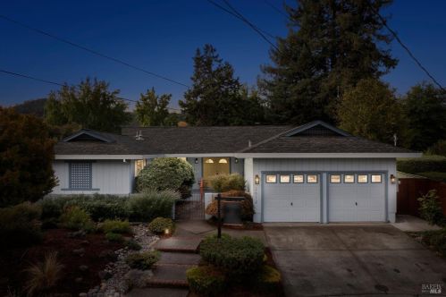 2612 Tamarisk Ct, Santa Rosa CA  95405-8413 exterior