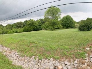 2418 Toler Rd, Woodlawn, TN 37191-8113