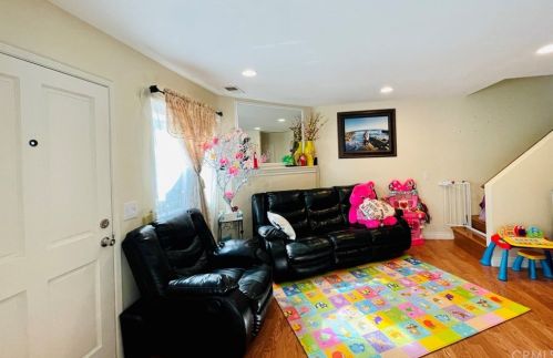 8780 Hewitt Pl, Garden Grove, CA 92844-2675