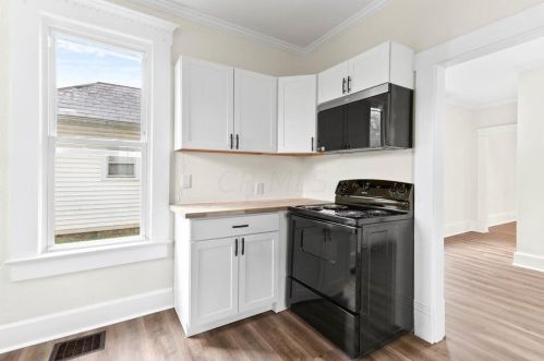 2132 Hoge Ave, Zanesville OH  43701-2130 exterior