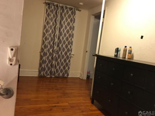 62 May St, Perth Amboy NJ  08861-2237 exterior