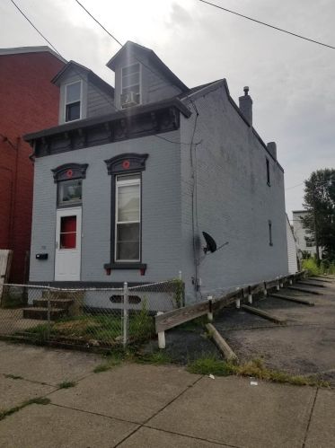 320 10th St, Newport, KY 41071-1502