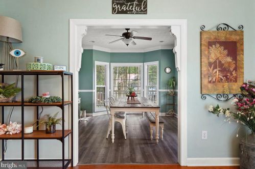 3098 Hamburg Rd, Edinburg VA  22824-3093 exterior