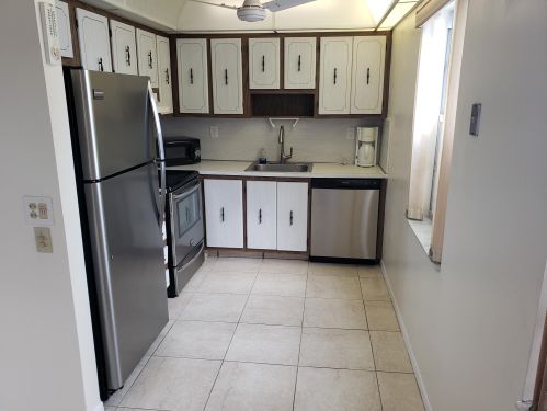 410 Piedmont I, Delray Beach FL  33484-5066 exterior