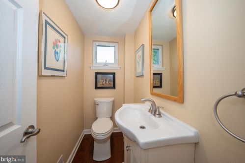 296 Waverly Rd, Southampton PA  18966-3353 exterior