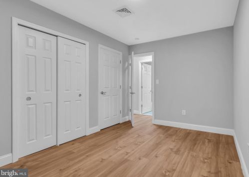 9 Snowflower Ln, Willingboro NJ  08046-1012 exterior