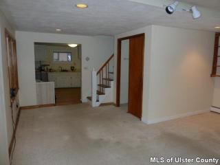 23 Greenkill Rd, Bloomington, NY 12411-5009