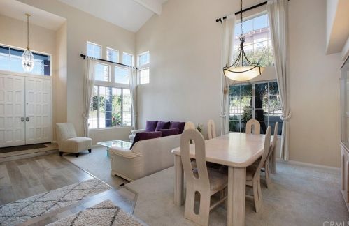 2865 Signal Pointe, Long Beach, CA 90755-5627