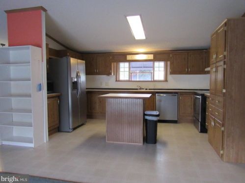 35431 Dannys Dr, Laurel DE  19956-3313 exterior