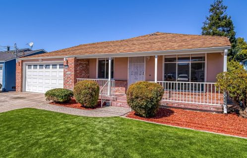 1457 Via Manzanas, San Lorenzo CA  94580-2239 exterior