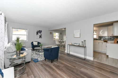 8110 Green Tree Rd, Milwaukee WI  53223-4928 exterior