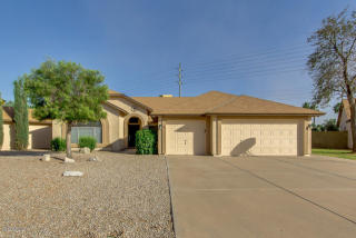 813 Falcon Dr, Gilbert, AZ 85234-7401