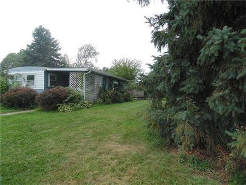 140 Harmony Rd, Prospect, PA 16052-2206