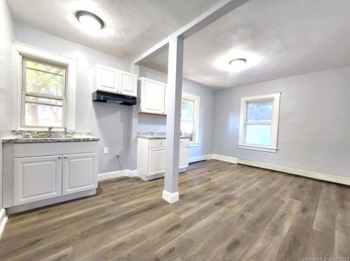 62 Lawlor St, New Britain CT  06051-1181 exterior