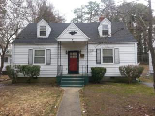 1739 Monticello St, Petersburg VA  23805-1640 exterior