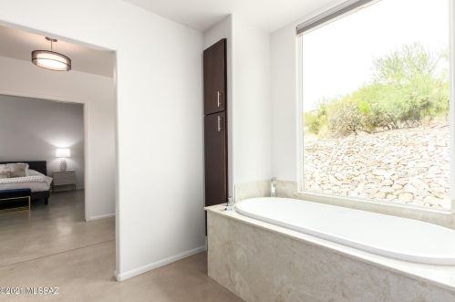 5702 Rio Verde Vis Dr, Tucson AZ  85750-1971 exterior