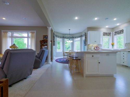 315 Country Club Rd, Melrose MN  56352-1516 exterior