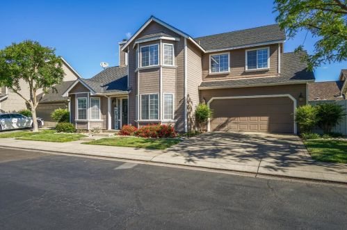 2132 Cobblestone Cir, Modesto, CA 95355-4501