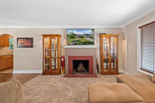 340 Santa Rosa Ave, Modesto CA  95354-1451 exterior