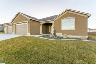 4018 Kellogg St, Kennewick WA  99336-4944 exterior