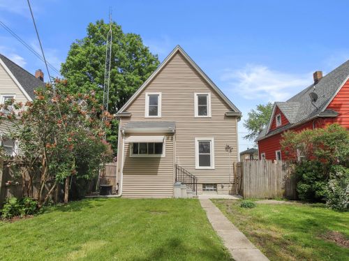 6324 24 Ave, Kenosha WI 53143-4702 exterior