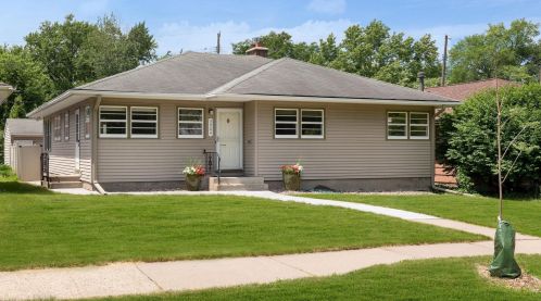 3904 Washburn Ave, Minneapolis MN  55410-1130 exterior