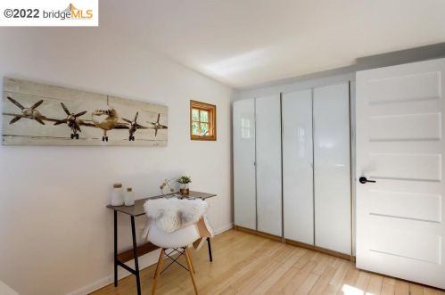 3963 Altamont Ave, Oakland CA 94605-2602 exterior