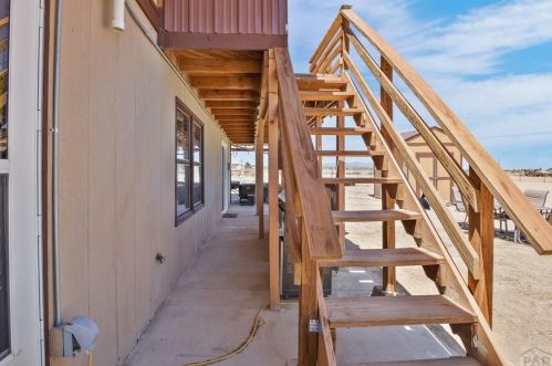 1045 Jaroso Dr, Pueblo CO 81007 exterior