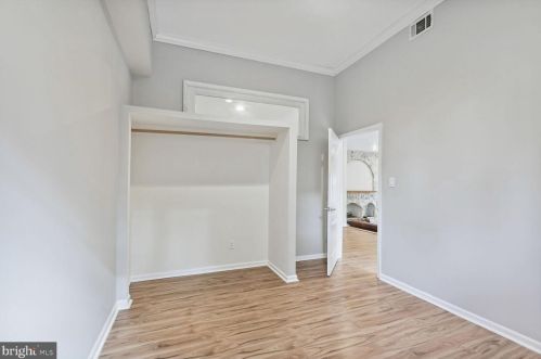 209 River Bend Rd, Great Falls VA  22066-4141 exterior