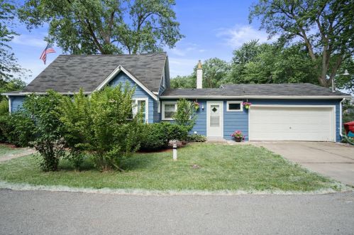 13420 Elm St, Cedar Lake, IN 46303-8771