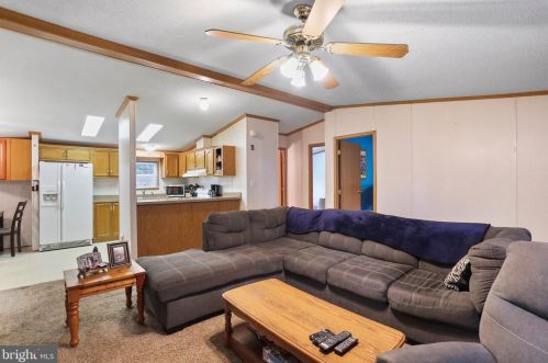 1439 Mainsville Rd, Lees Cross Roads PA  17257-9274 exterior