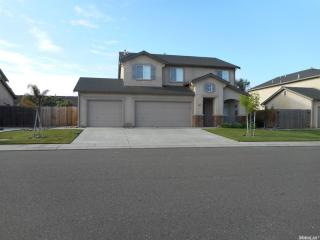 6916 Prelude Ln, Hughson, CA 95326-9139