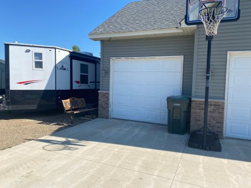 12430 90th St, Cokato, MN 55321-4675