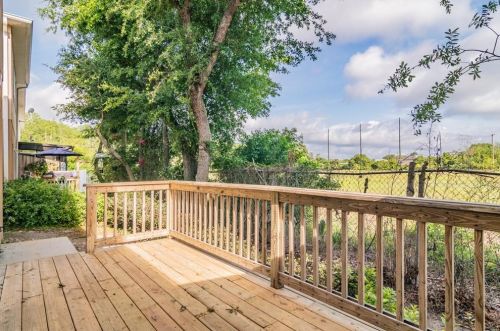 961 Aussi Ct, Tarpon Springs FL  34689 exterior