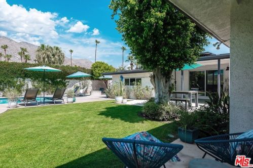 1271 San Lucas Rd, Palm Springs CA  92264-8187 exterior