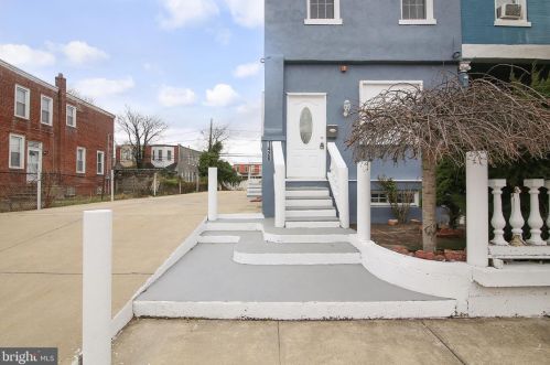 1426 Princess Ave, Camden, NJ 08103-2913