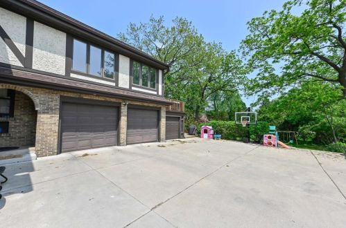 550 68, Milwaukee WI 53214-0016 exterior