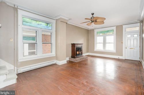 2342 Ellerslie St, Harrisburg PA 17104-2731 exterior