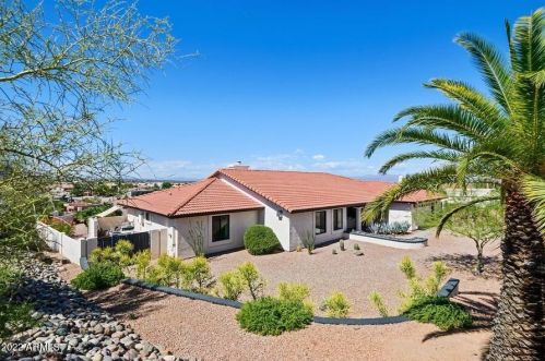 16538 Sullivan Dr, Scottsdale, AZ 85268-4429