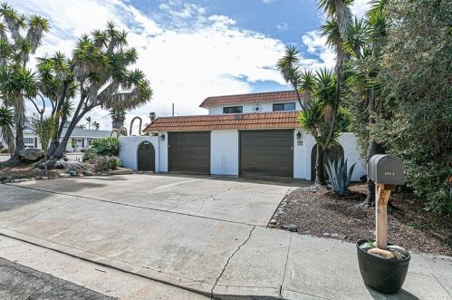 596 Saratoga Ave, Pismo Beach, CA 93433-1649