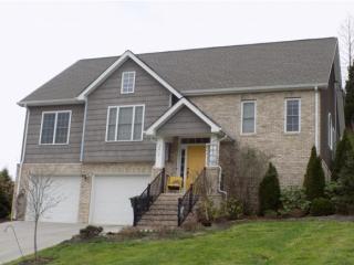 2017 Katelyn Dr, Elizabethton, TN 37643-3855
