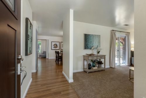 1590 Cunningham Way, Santa Rosa CA  95403-2342 exterior